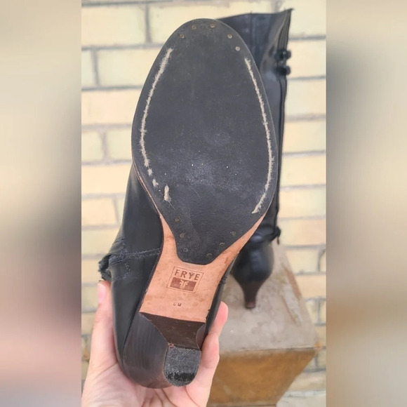Vintage Frye Heeled Boots - Picture 9 of 11